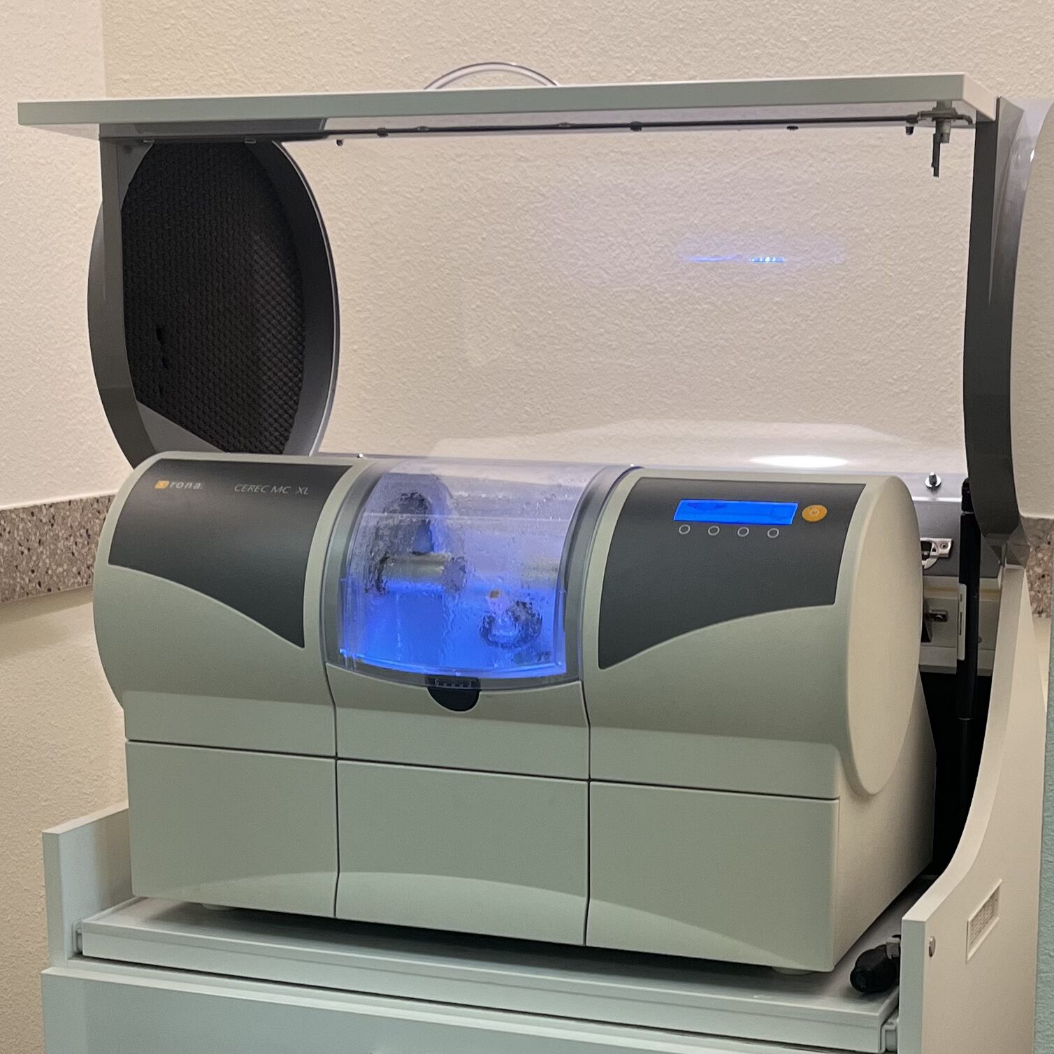 CEREC machine
